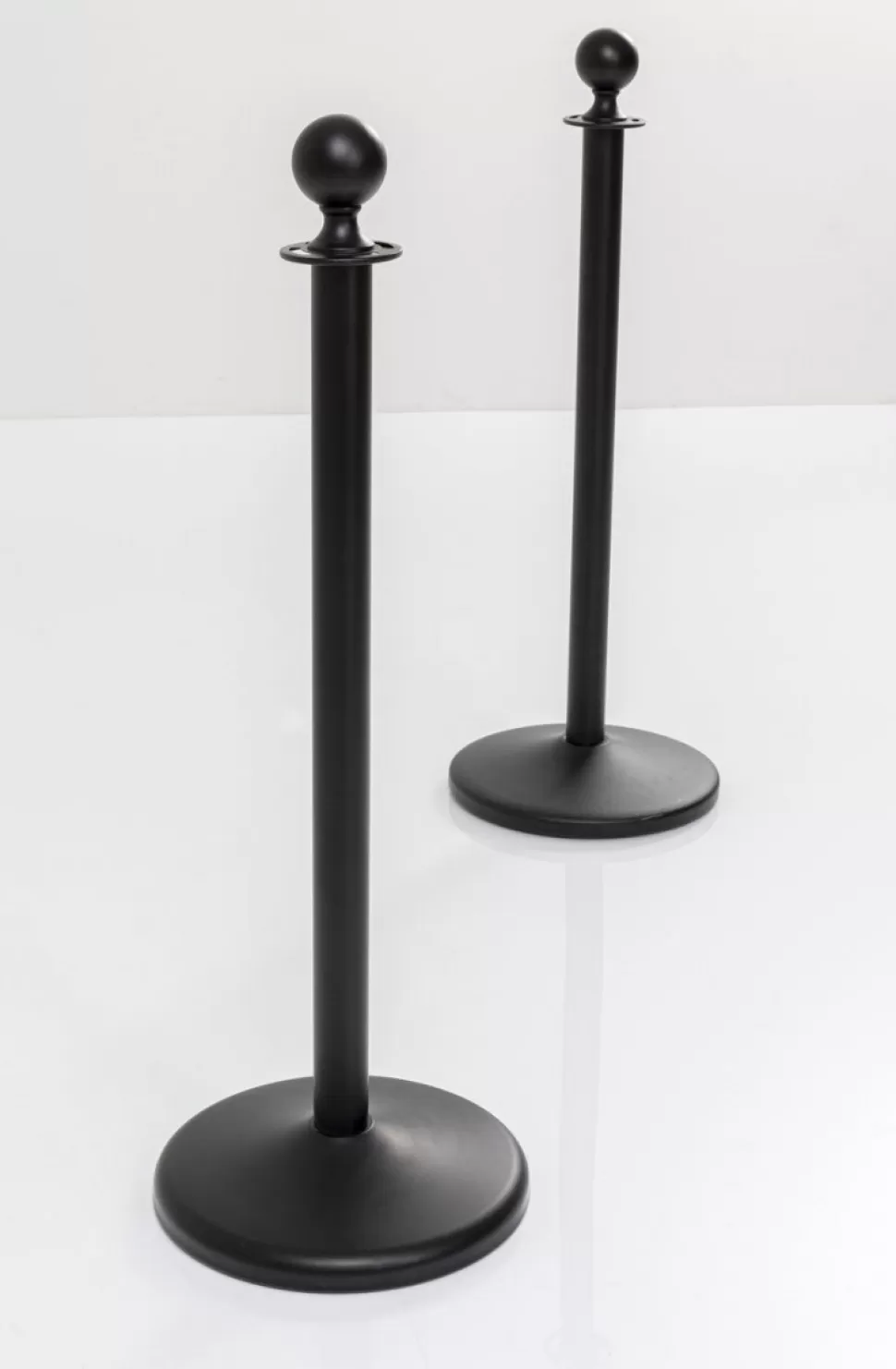 KARE Design VIP Paaltjes Vegas Matt Black 1pc Hot